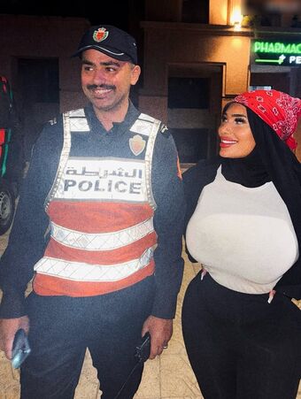 Abir zrk Nude Leaks OnlyFans Photo 33