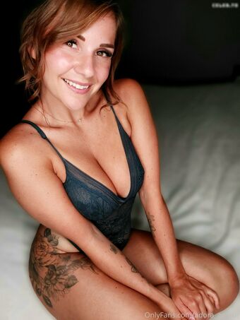Adora_Amour