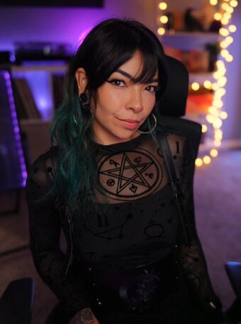 Aileen Senpai