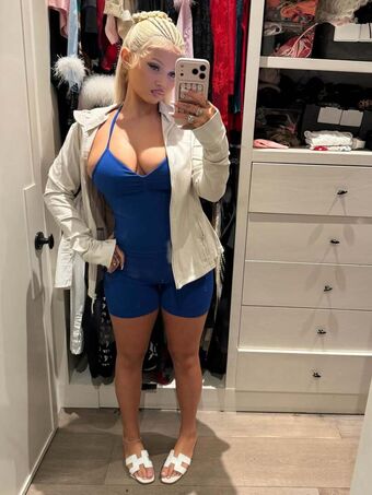 Alabama Barker Nude Leaks OnlyFans Photo 48