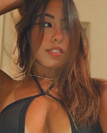 alealmeidd Nude Leaks OnlyFans Photo 4
