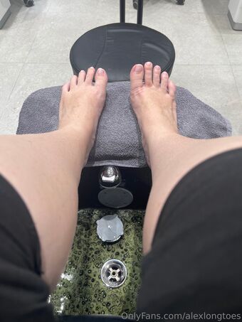 alexlongtoes