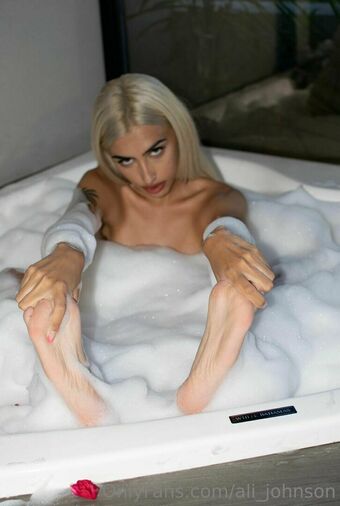 ali_johnson