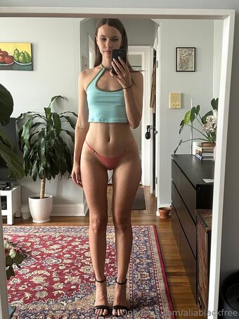 aliablackfree Nude Leaks OnlyFans Photo 6