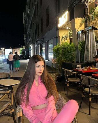 alice_mo Nude Leaks OnlyFans Photo 19