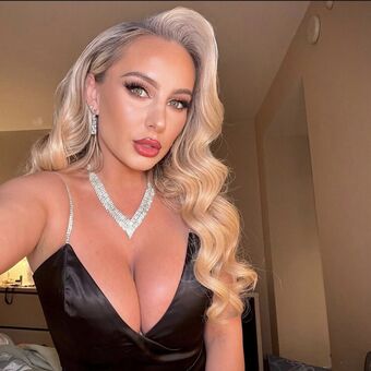 Alicia Lacao Nude Leaks OnlyFans Photo 24