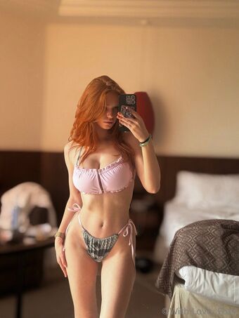 Alina Nesterenko Nude Leaks OnlyFans Photo 7