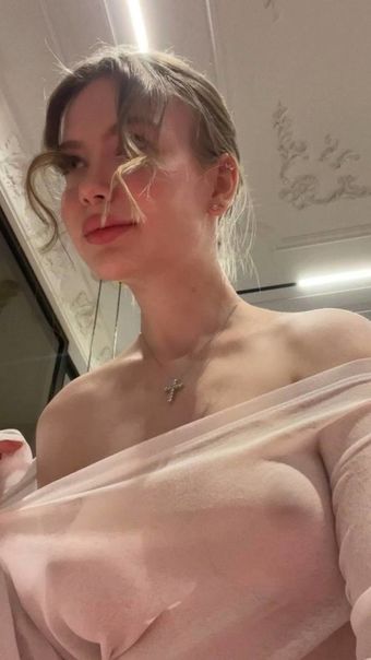 Alina Panevskaya Nude Leaks OnlyFans Photo 4