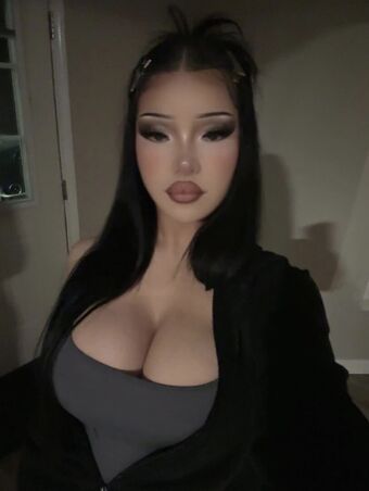 alinalvsu Nude Leaks OnlyFans Photo 2
