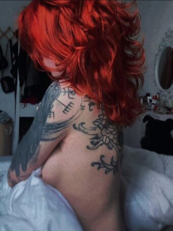 Aline Fox Nude Leaks OnlyFans Photo 31