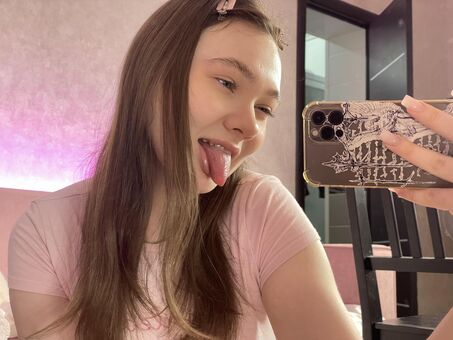 alisa_lesly