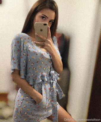 Allison Cazo Nude Leaks OnlyFans Photo 32