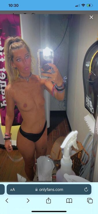 Ally Lyons Nude Leaks OnlyFans Photo 11