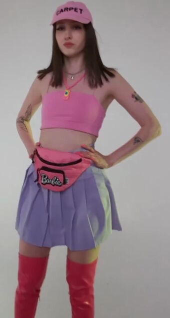 Aloona Larionova Nude Leaks OnlyFans Photo 36