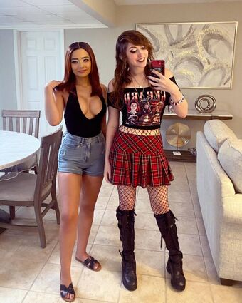 amalzd Nude Leaks OnlyFans Photo 13