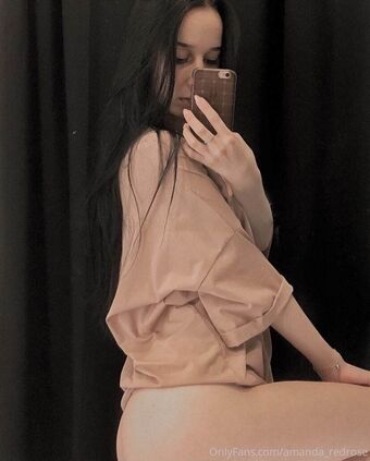 amanda_redrose