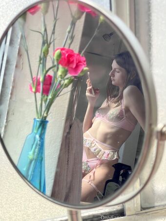 Amanda Riley Nude Leaks OnlyFans Photo 33
