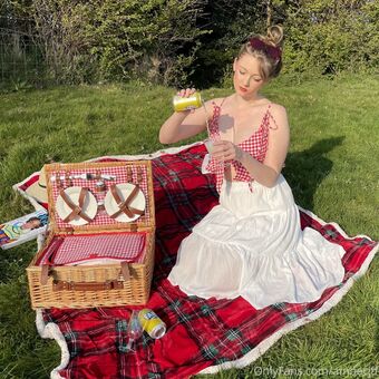 Amber Farndon