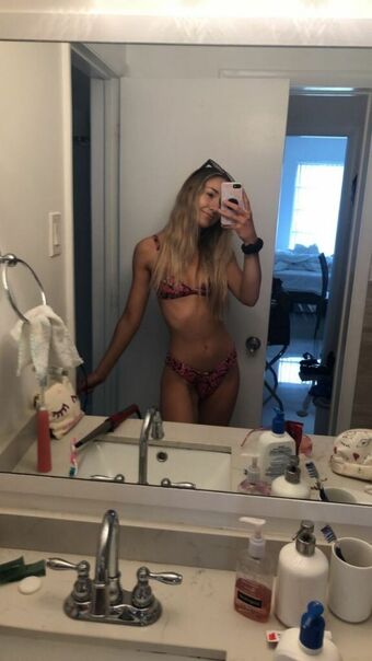 Amber Grzybowski Nude Leaks OnlyFans Photo 9