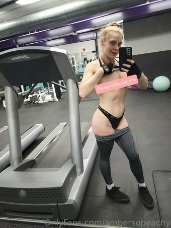 ambersopeachy Nude Leaks OnlyFans Photo 7