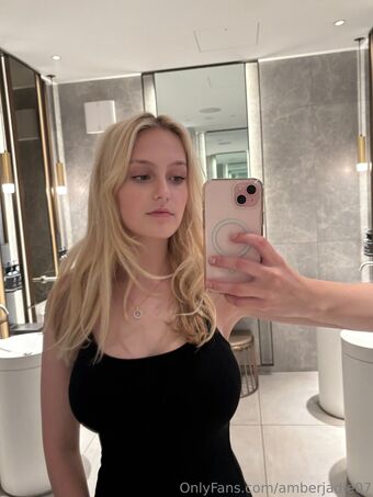Ambsjadie Nude Leaks OnlyFans Photo 16
