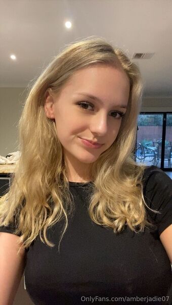 Ambsjadie Nude Leaks OnlyFans Photo 19