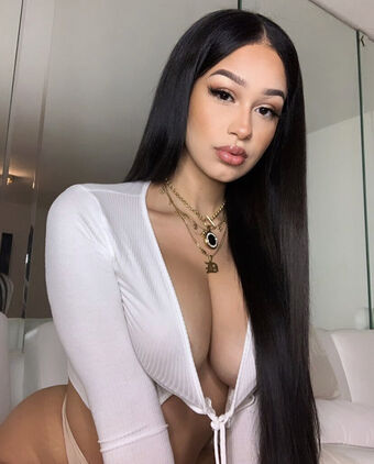 ameliaritto Nude Leaks OnlyFans Photo 8