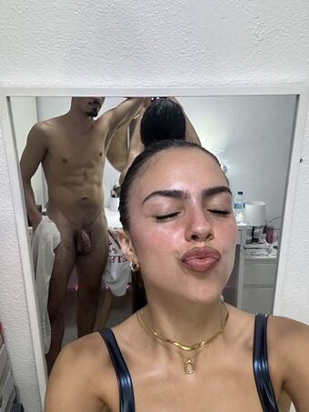 Amor De Familia Nude Leaks OnlyFans Photo 3
