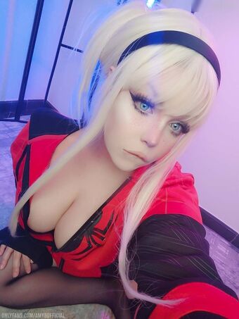 Amy B ASMR (TheAmyBOfficial)