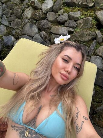 Amydenise