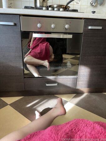 Anastasia Mut Nude Leaks OnlyFans Photo 16