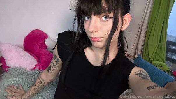 angelmoonbloop Nude Leaks OnlyFans Photo 9