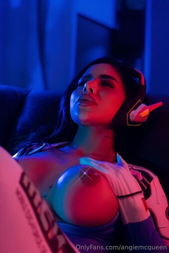 Angiemcqueen Nude Leaks OnlyFans Photo 43