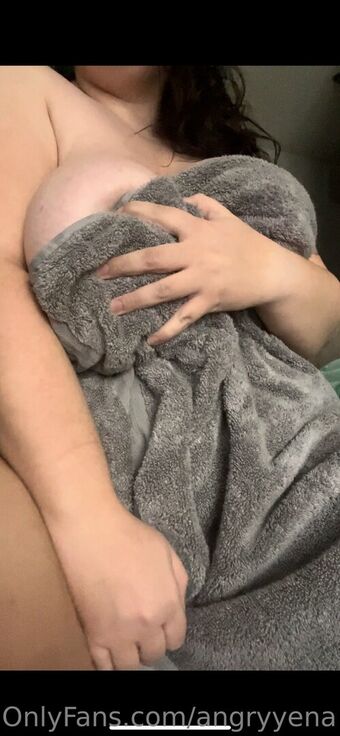 angryyena Nude Leaks OnlyFans Photo 14