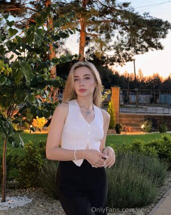 Ann_annie