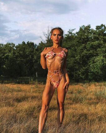 Anna Galkina Nude Leaks OnlyFans Photo 22