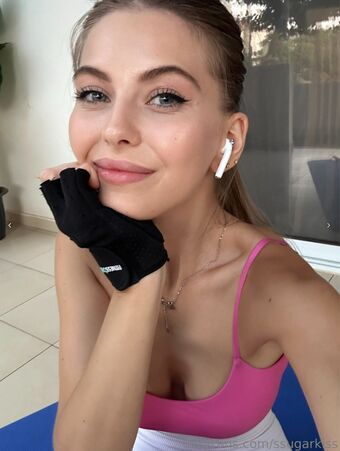 Anna (@ssugarkiss) Nude Leaks OnlyFans Photo 11
