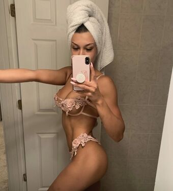 Annabel Fomenko Nude Leaks OnlyFans Photo 4
