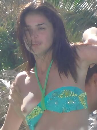 Anne Curtis