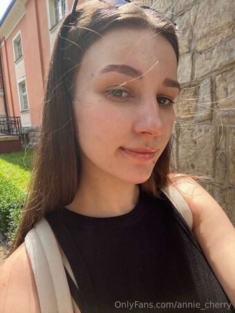 annie_cherry