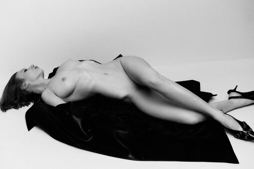 Annie Kinshova Nude Leaks OnlyFans Photo 48