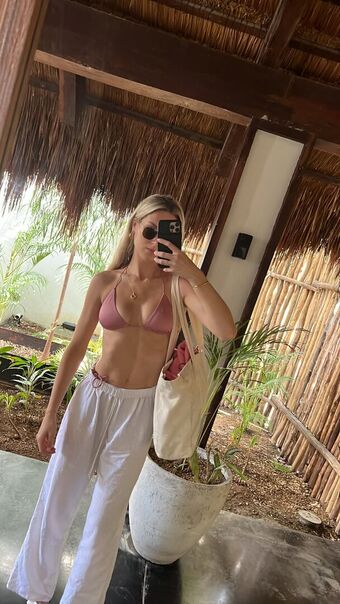 Annie Rose Nelson Nude Leaks OnlyFans Photo 11