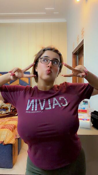 Apoorva Bhalla Nude Leaks OnlyFans Photo 96