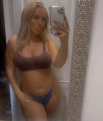 appleyard Nude Leaks OnlyFans Photo 1