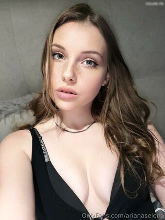 Ariana Selena