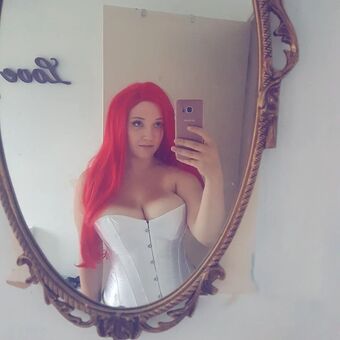 Ariel Vanderberg Nude Leaks OnlyFans Photo 19