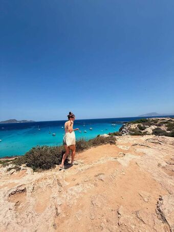 Arola Aparicio Nude Leaks OnlyFans Photo 1