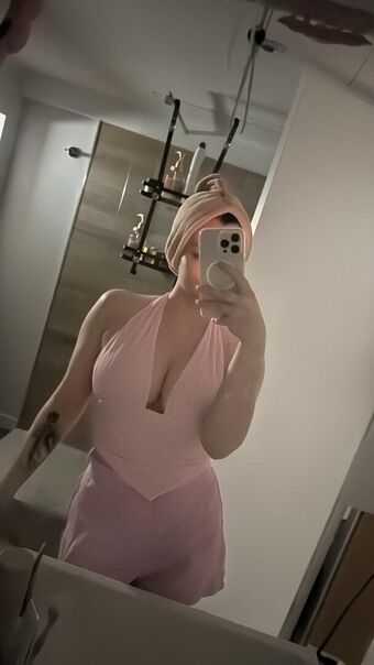 Aroyitt Nude Leaks OnlyFans Photo 48
