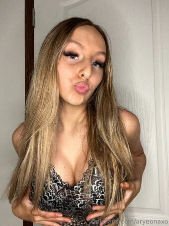 aryeonaxo Nude Leaks OnlyFans Photo 8
