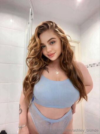 ashley_blonde